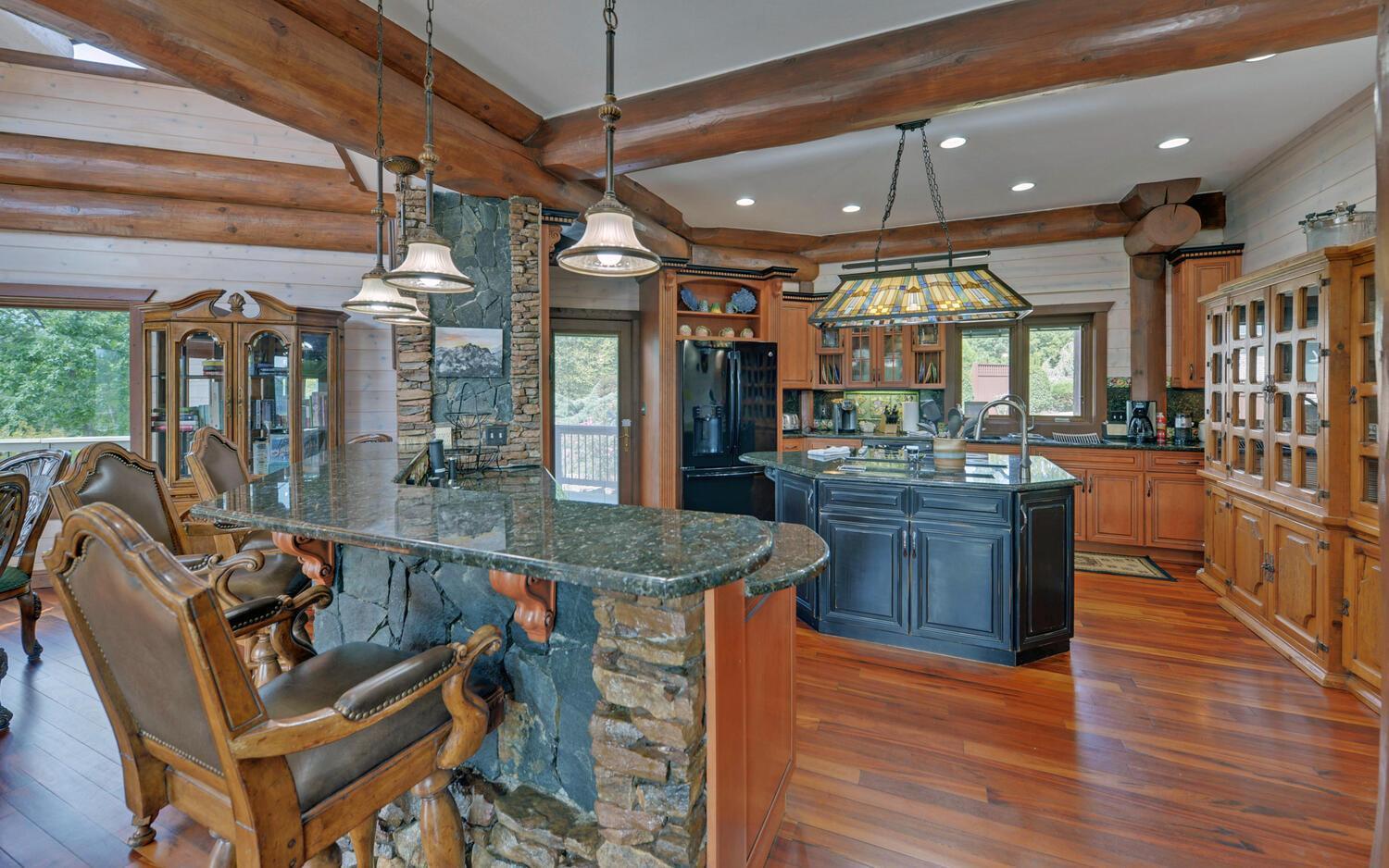 Stonecrest Lodge Lake Front Home With Private Boat Dock ハイアワシー エクステリア 写真